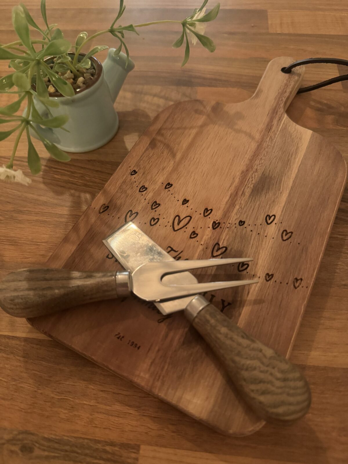 Small Personalised Chopping board | Wooden Serving Boards | Cooking Gifts for Men | Wooden Boards for Food | Decorative Chopping Boards