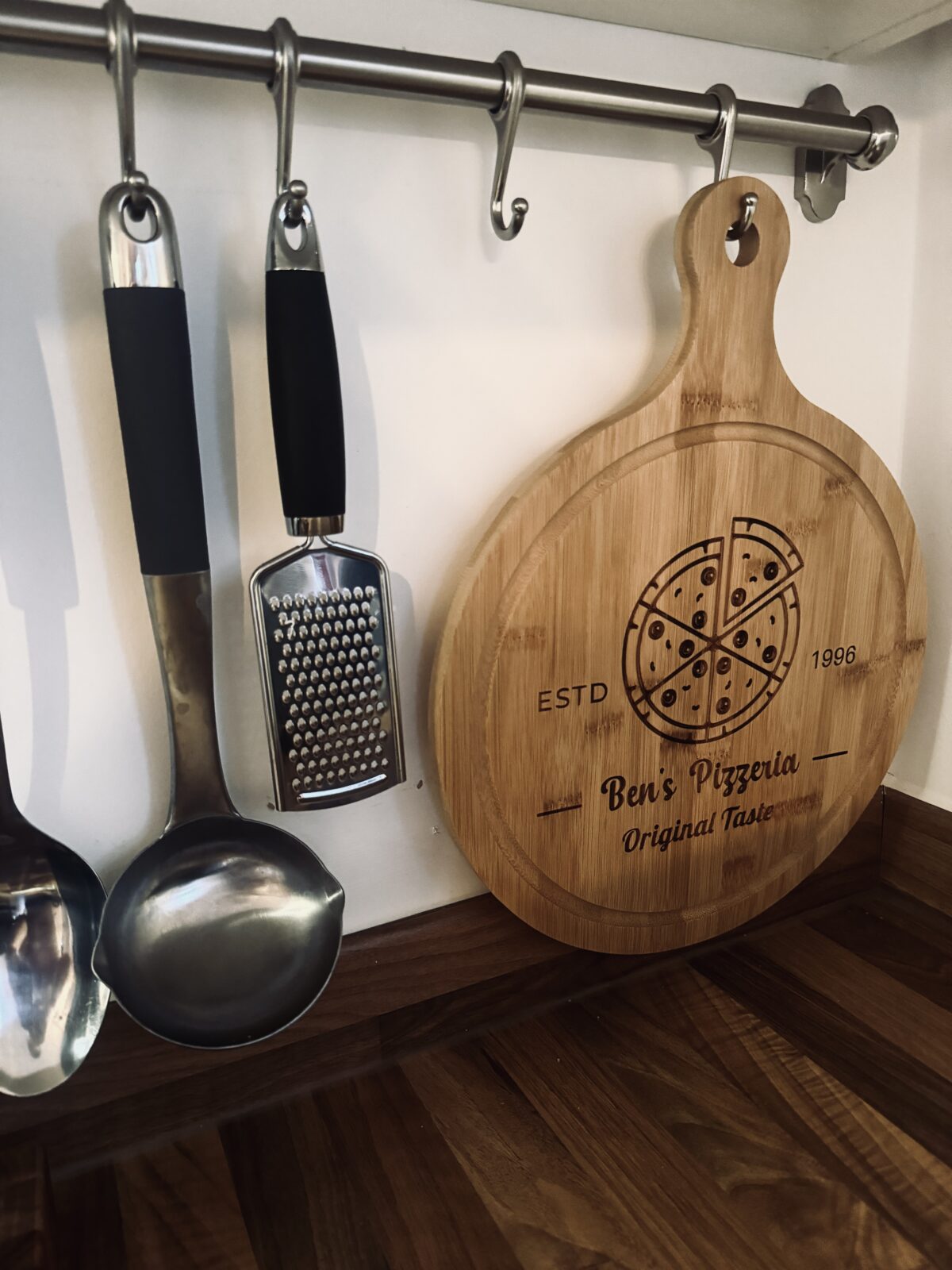 Chunky Bamboo Wooden Pizza Board | Personalised Pizza Board | Gifts for Pizza Lovers | Custom Pizza Board | Pizza Present | Pizza Paddle - Image 4