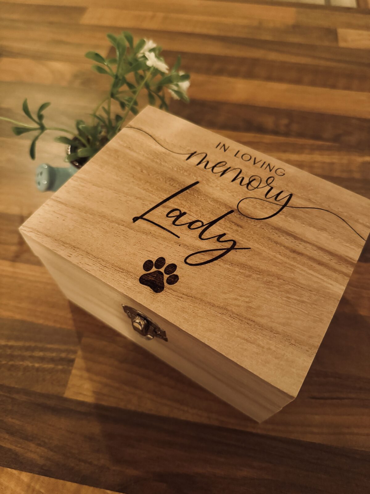 Personalised Memorial Wooden Dog Memory Box | Memorial Keepsake Box | Personalised Pet Box | Remembrance Keepsake Box | Bereavement Gift - Image 2