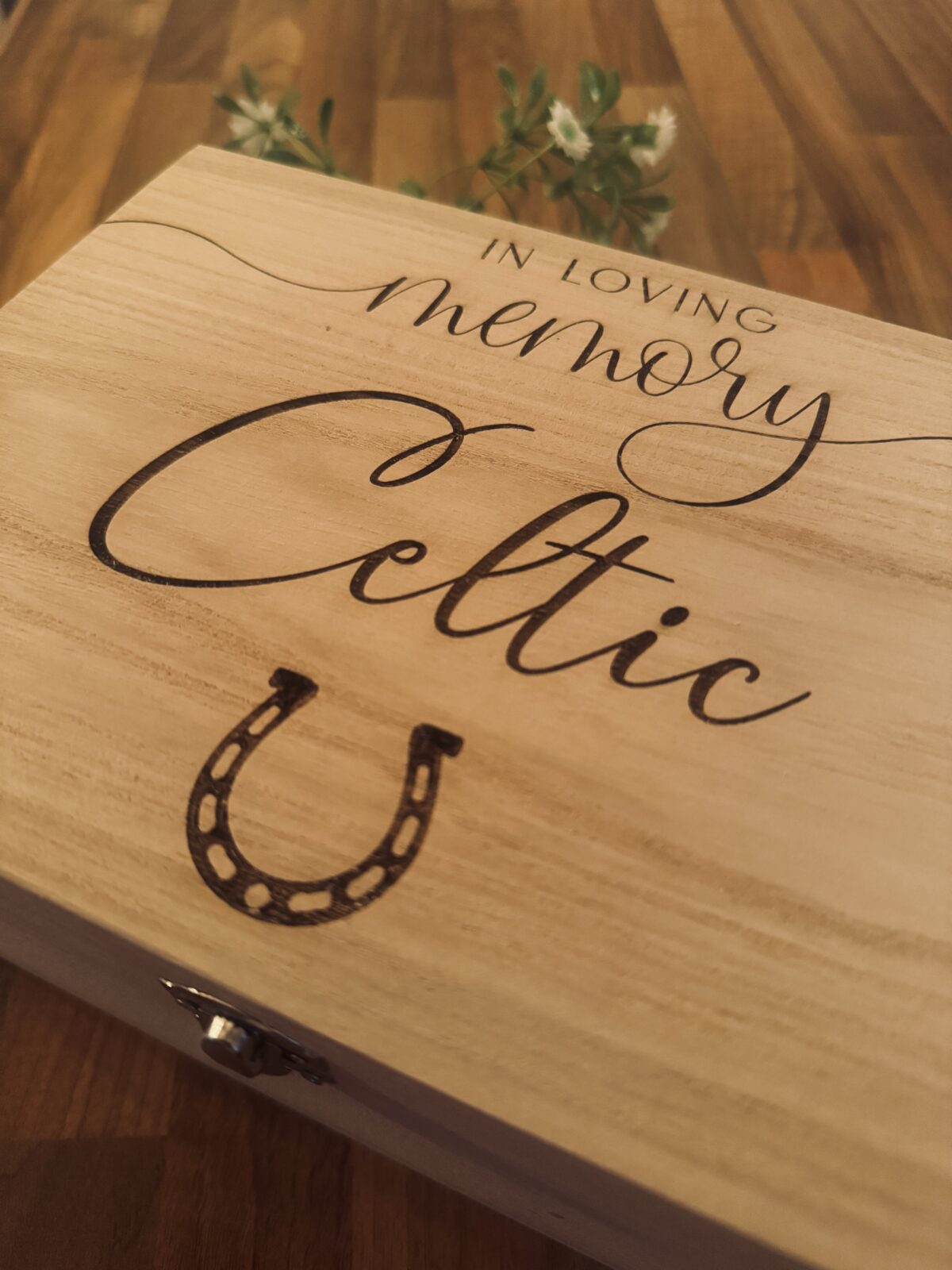 Personalised Memorial Wooden Horse Memory Box | Memorial Keepsake Box | Personalised Pet Box | Remembrance Keepsake Box | Bereavement Gift - Image 3