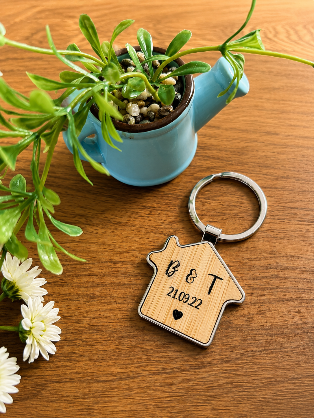 Personalised House Shaped Keyrings | Housewarming New Home Gift