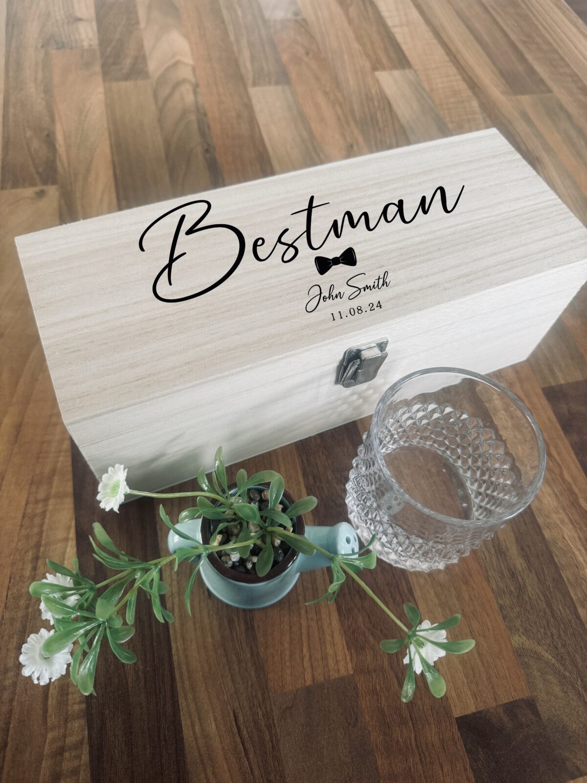 Personalised Best Man Bottle Box | Personalised Wooden Whiskey / Gin Box | Wooden Bottle Box | Engraved Bottle Box | Wedding Gift Idea