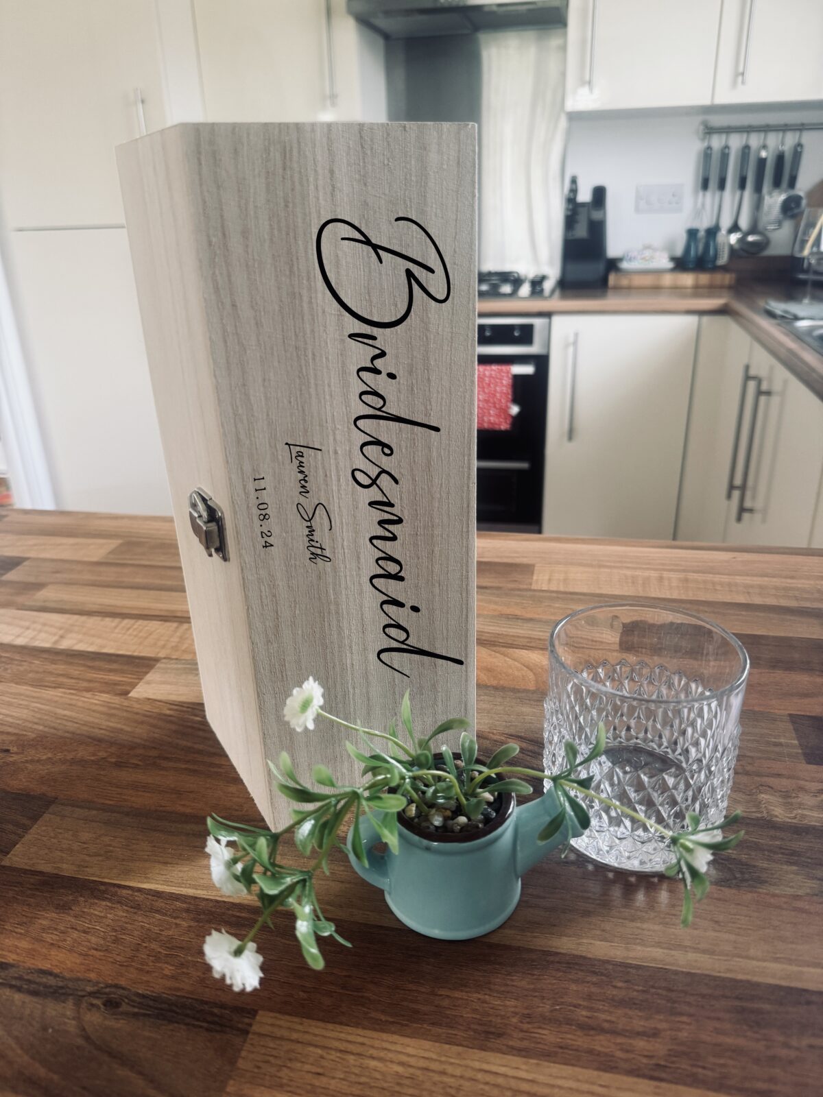 Personalised Bridesmaid Bottle Box | Personalised Wooden Whiskey / Gin Box | Wooden Bottle Box | Engraved Bottle Box | Wedding Gift Idea - Image 2