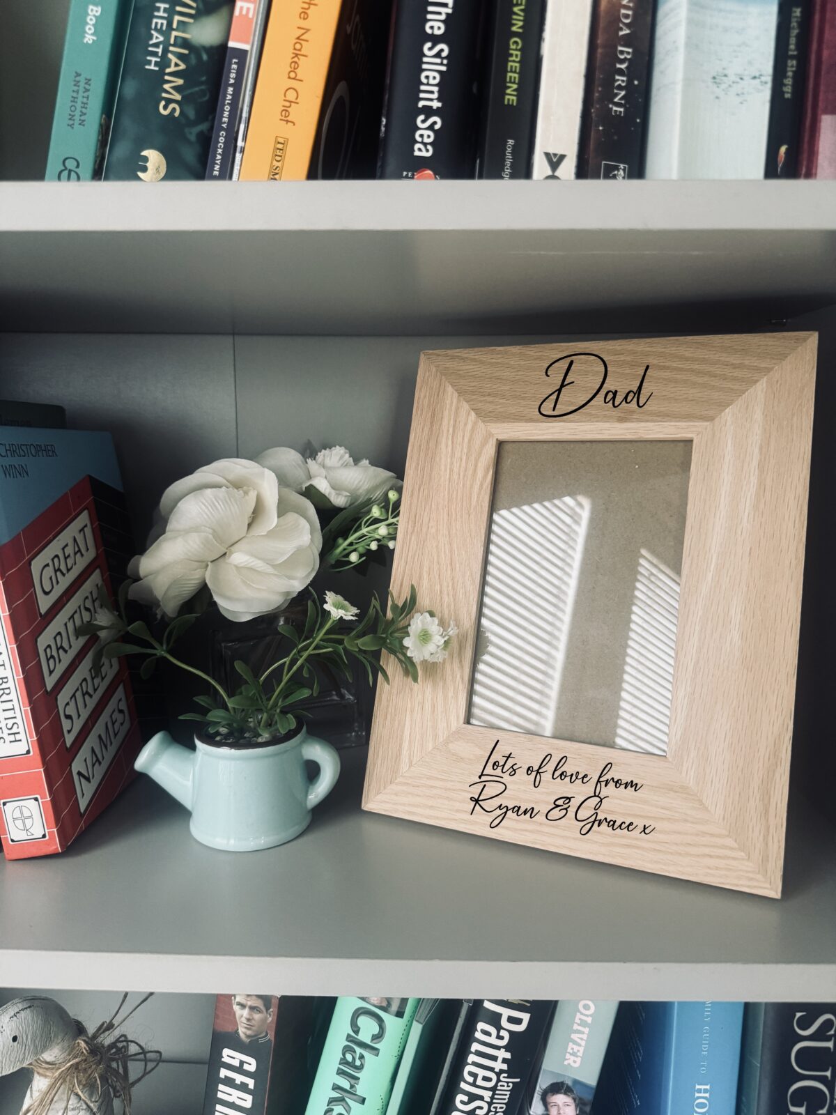Personalised Solid Oak Wooden Photo Frame | Gift for Couples | Valentine Gift / Anniversary / Birthday / Wedding Gift | Engraved Photo Frame