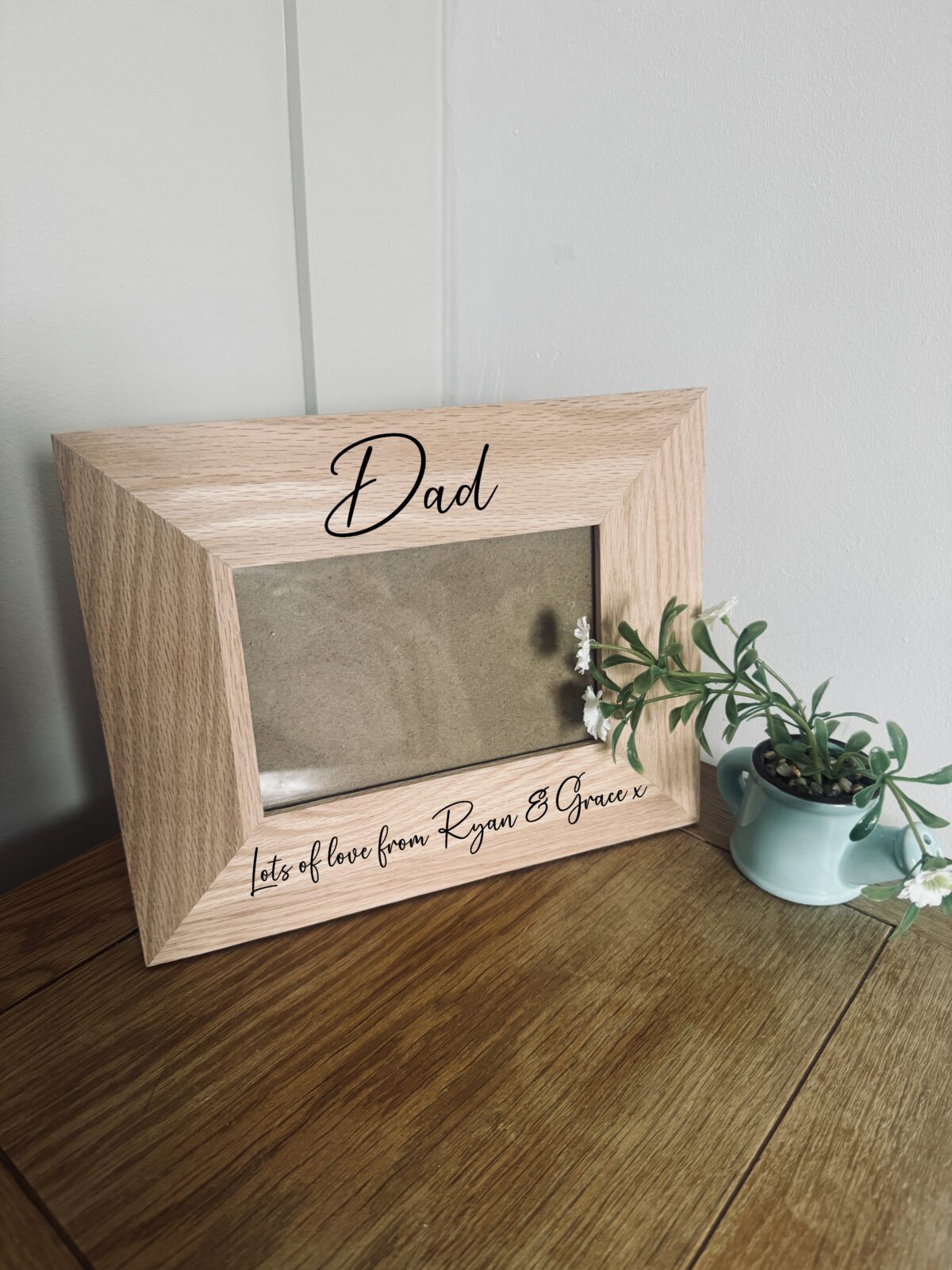 Personalised Solid Oak Wooden Photo Frame | Gift for Couples | Valentine Gift / Anniversary / Birthday / Wedding Gift | Engraved Photo Frame - Image 3